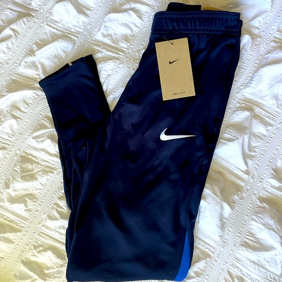 Nike Pants - NIKE WOMENS DRI-FIT ACADEMY PRO PANT JOGGERS